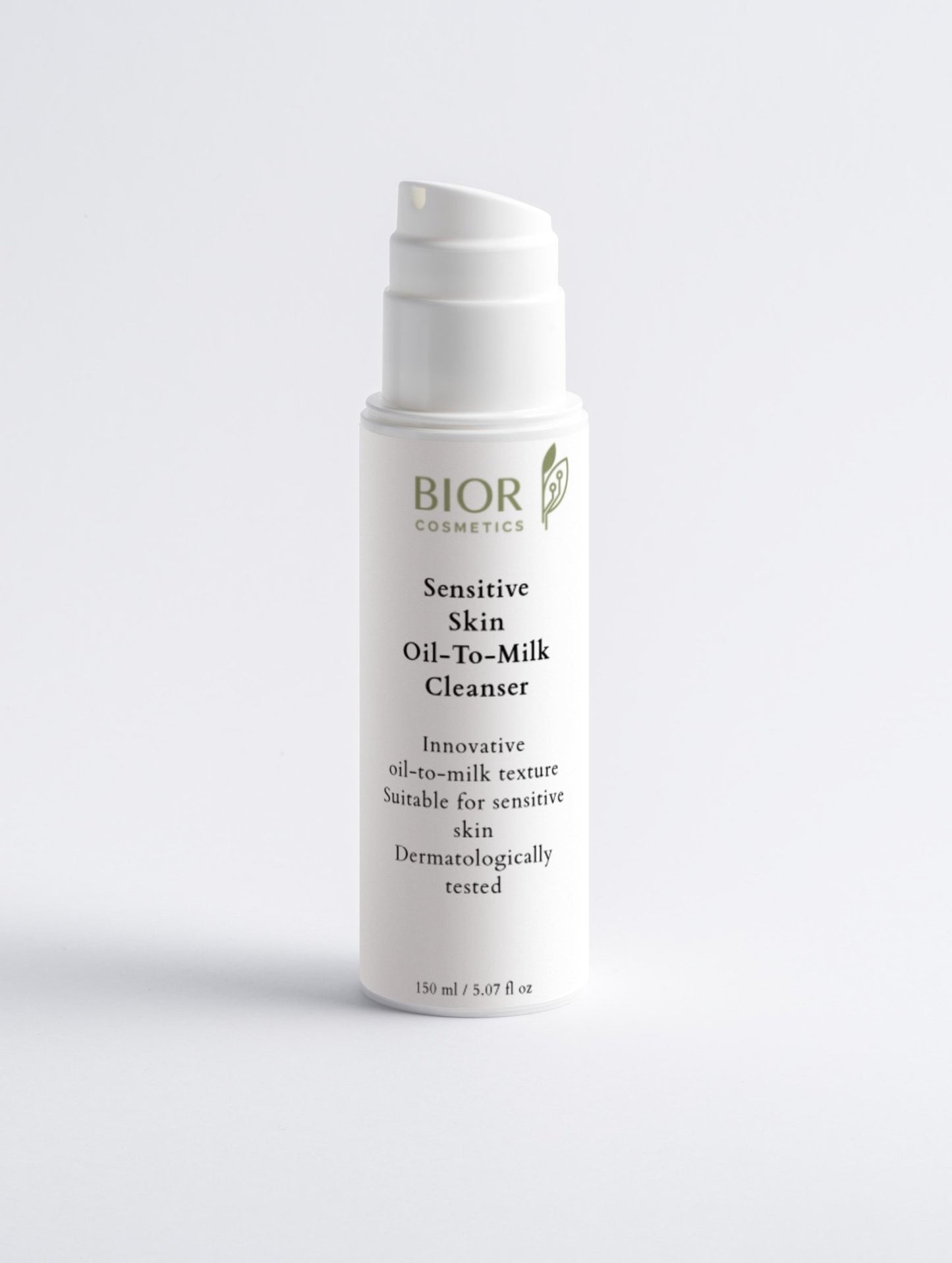 Sensitive Skin Oil - To - Milk Cleanser – BIORÉSSENCE